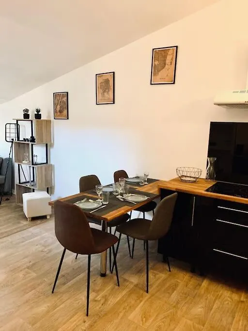 Le Loft Provencal Apartment Le Thor