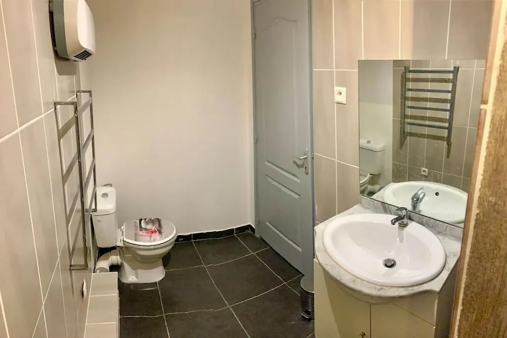 Le Loft Provencal Apartment Le Thor 0*,  France
